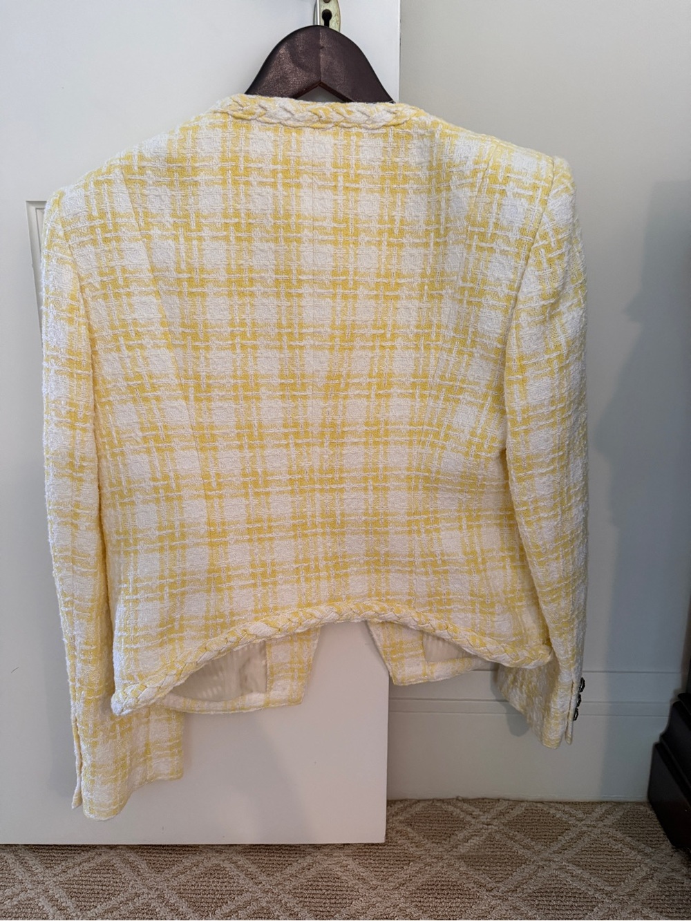 NWT Veronica Beard Yellow and White Tweed Cropped Blazer size 6 - Picture 2 of 3